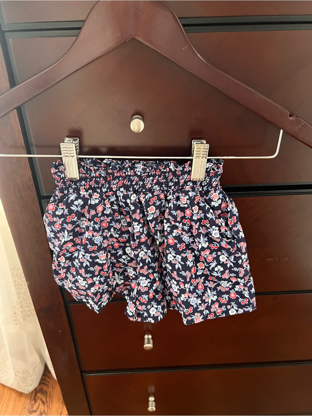 Janie and Jack size 3 Navy Floral Smocked Waist Shorts with Red & White Flowers